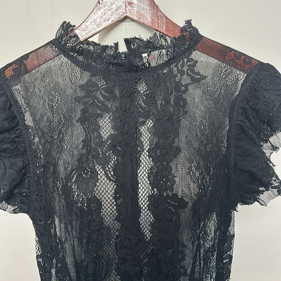 L'ATISTE Black Sheath Dress with Flutter Sleeves Victorian Lace Dress sz Small - Picture 8 of 17